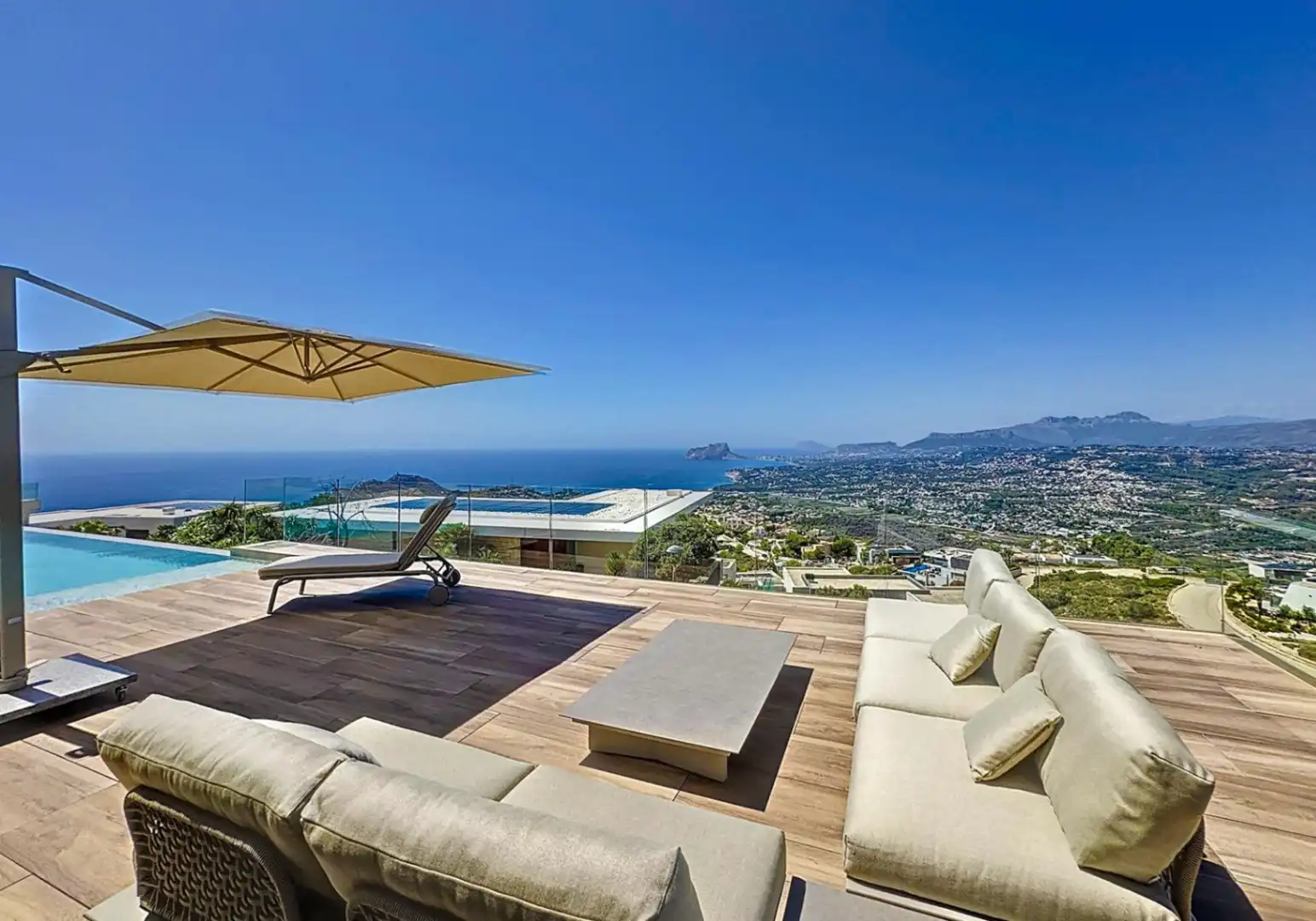 Chalet con piscina en venta en Cumbre del Sol, imagen 56