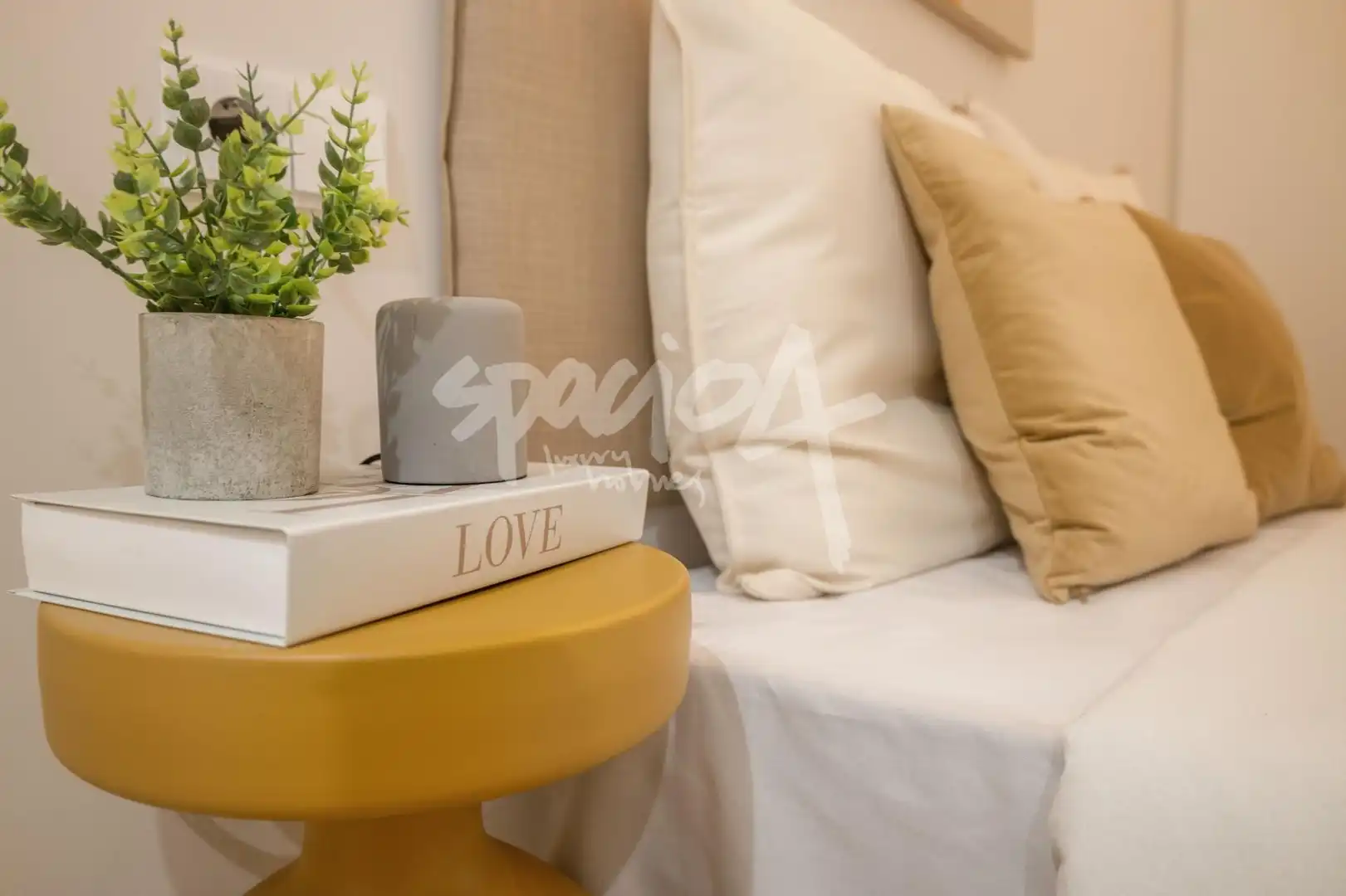Bedroom of Flat for sale in Madrid  with Air Conditioner, Heating and Terrace