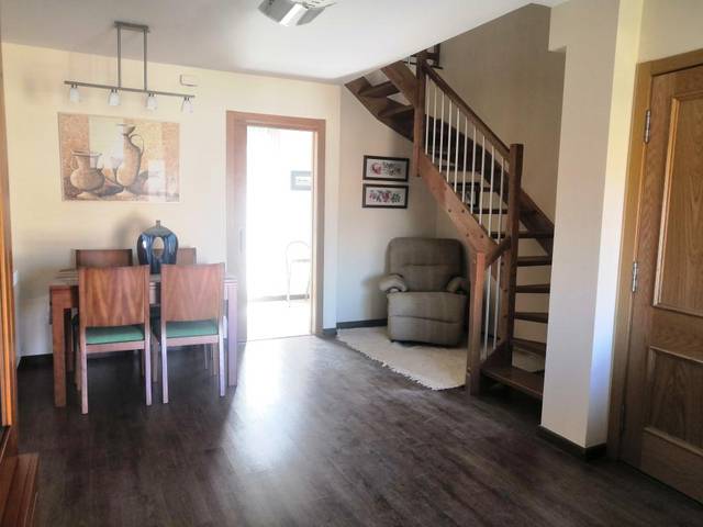 Piso en Venta en La Puebla de Castro