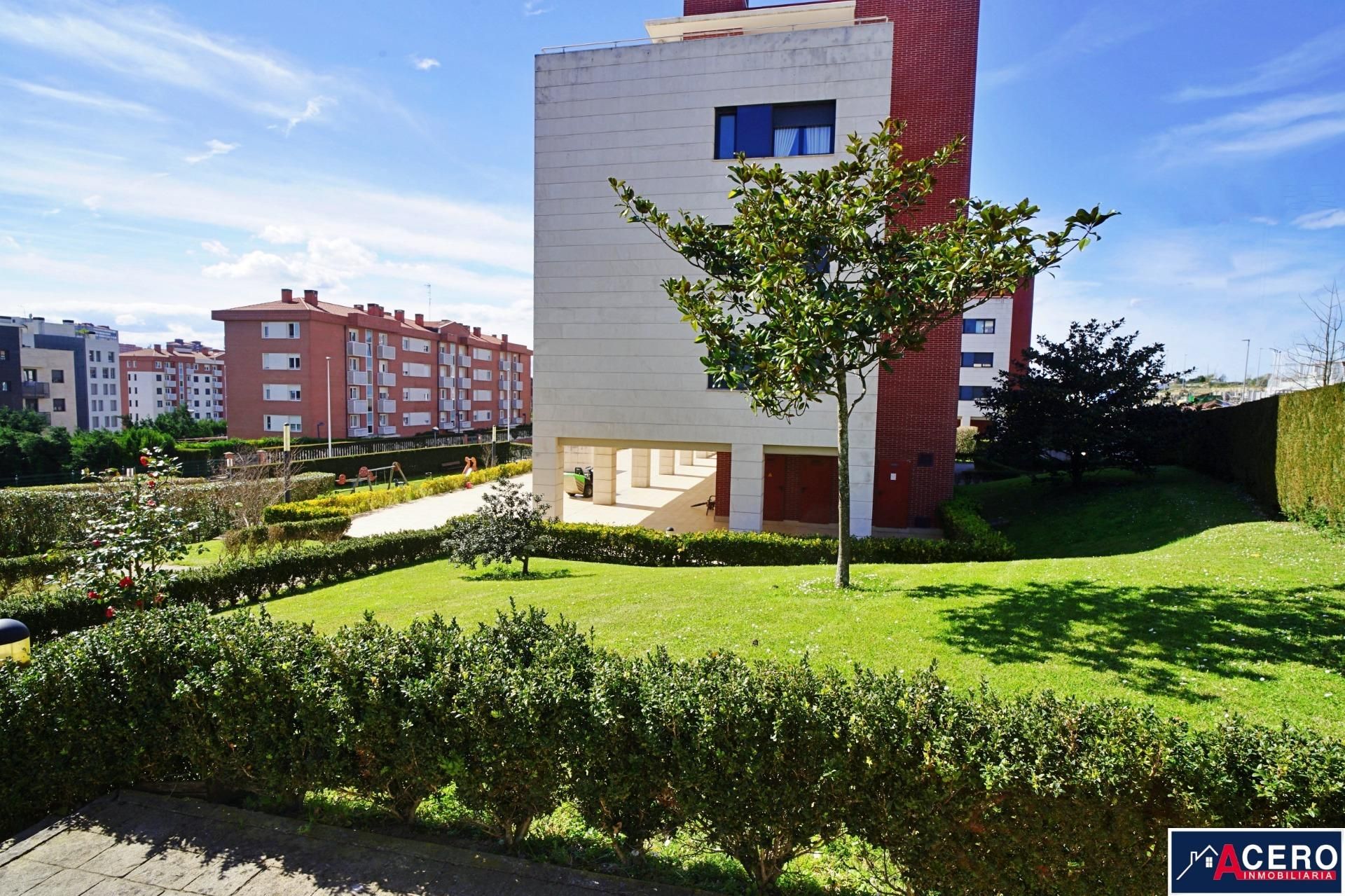 Exterior view of Flat for sale in Santander  with Heating, Parquet flooring and Storage room