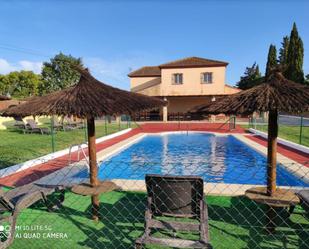 Swimming pool of House or chalet for sale in Chiclana de la Frontera  with Private garden and Swimming Pool