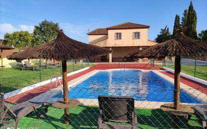 Swimming pool of House or chalet for sale in Chiclana de la Frontera  with Private garden and Swimming Pool