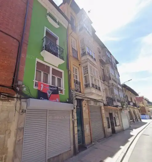 Vista exterior de Dúplex en venda en Miranda de Ebro amb Traster i Moblat