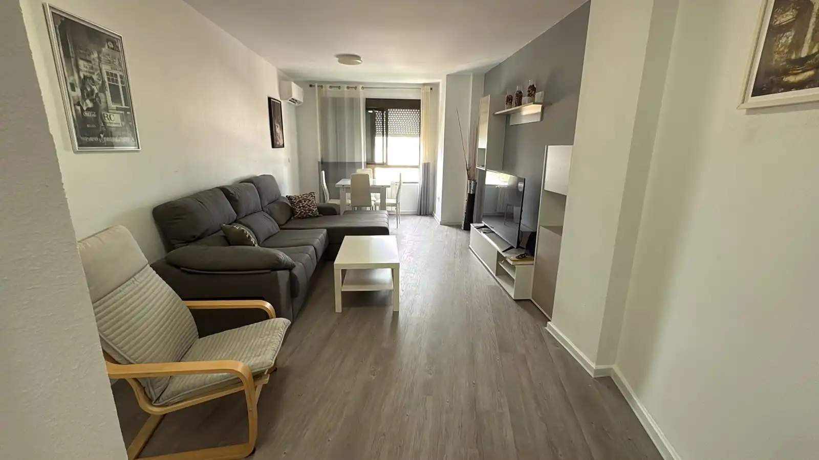 Sala de estar de Piso de alquiler en Sueca con Aire acondicionado y Amueblado