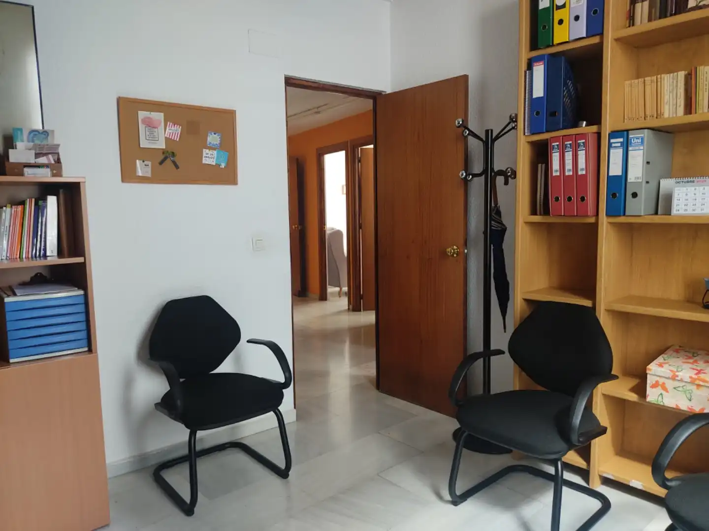 Bureau avec ascenseur à louer à Alhóndiga 27, imagen 5