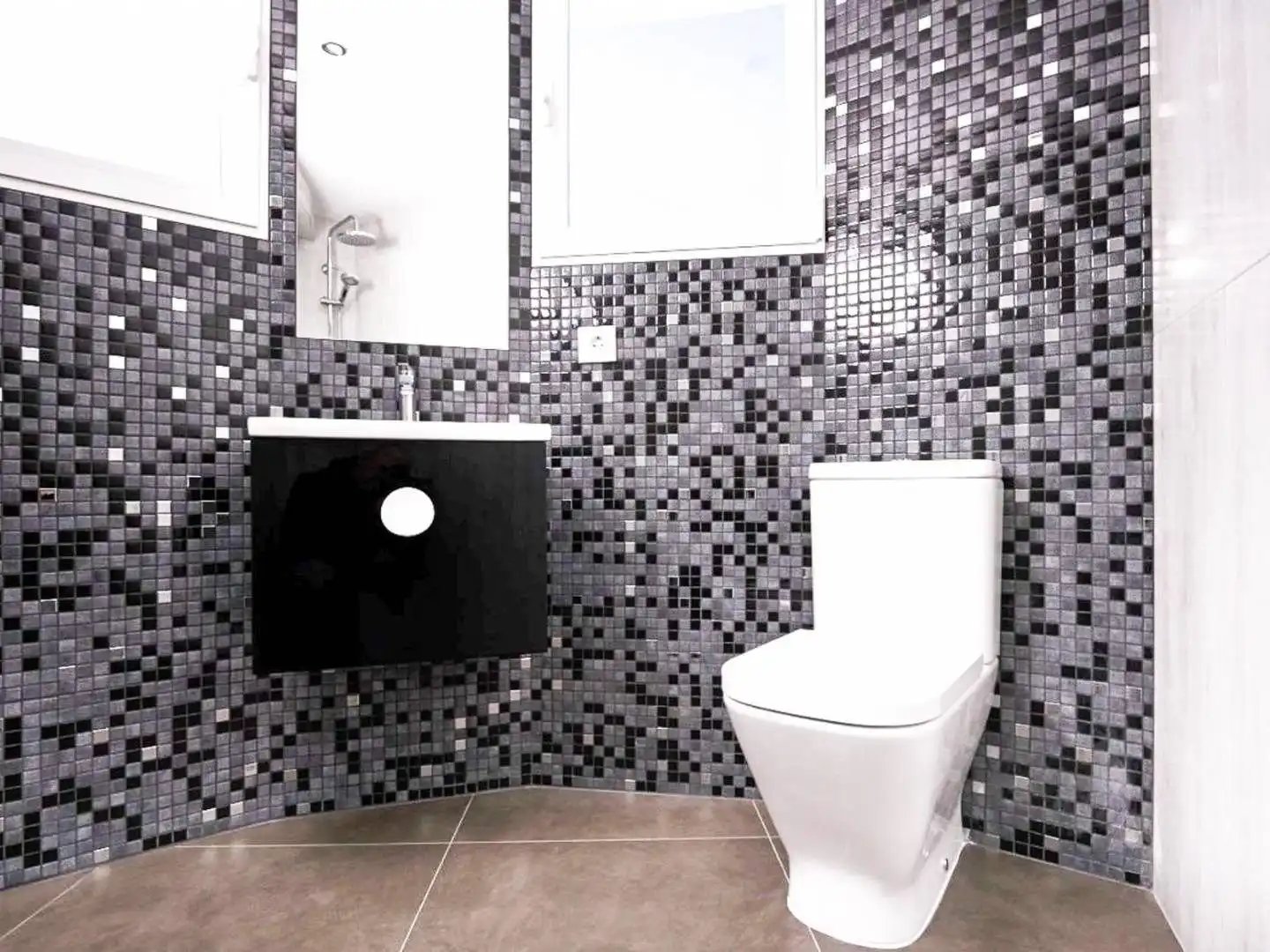 Detached house with terrace for sale in N/A, imagen 9