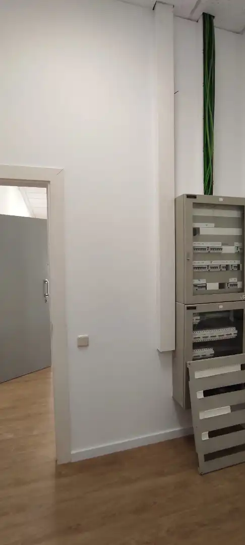 Cocina de Oficina de alquiler en Barcelona con Aire acondicionado y Calefacción