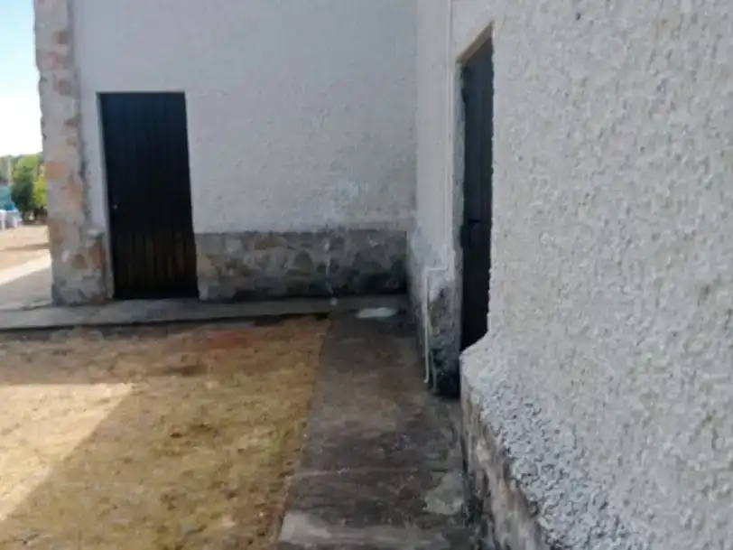 Vista exterior de Casa o xalet en venda en Morille amb Calefacció, Jardí privat i Traster