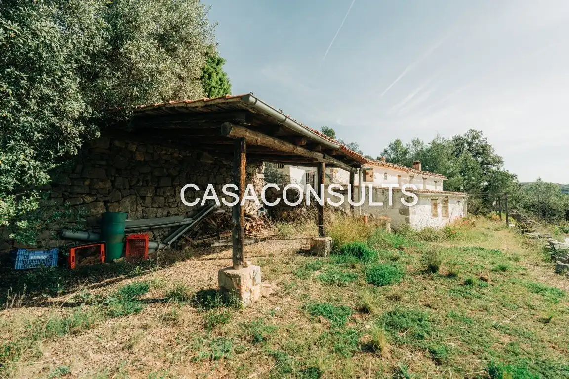 Casa rústica amb terrassa en venda a Atzeneta del Maestrat, imagen 5