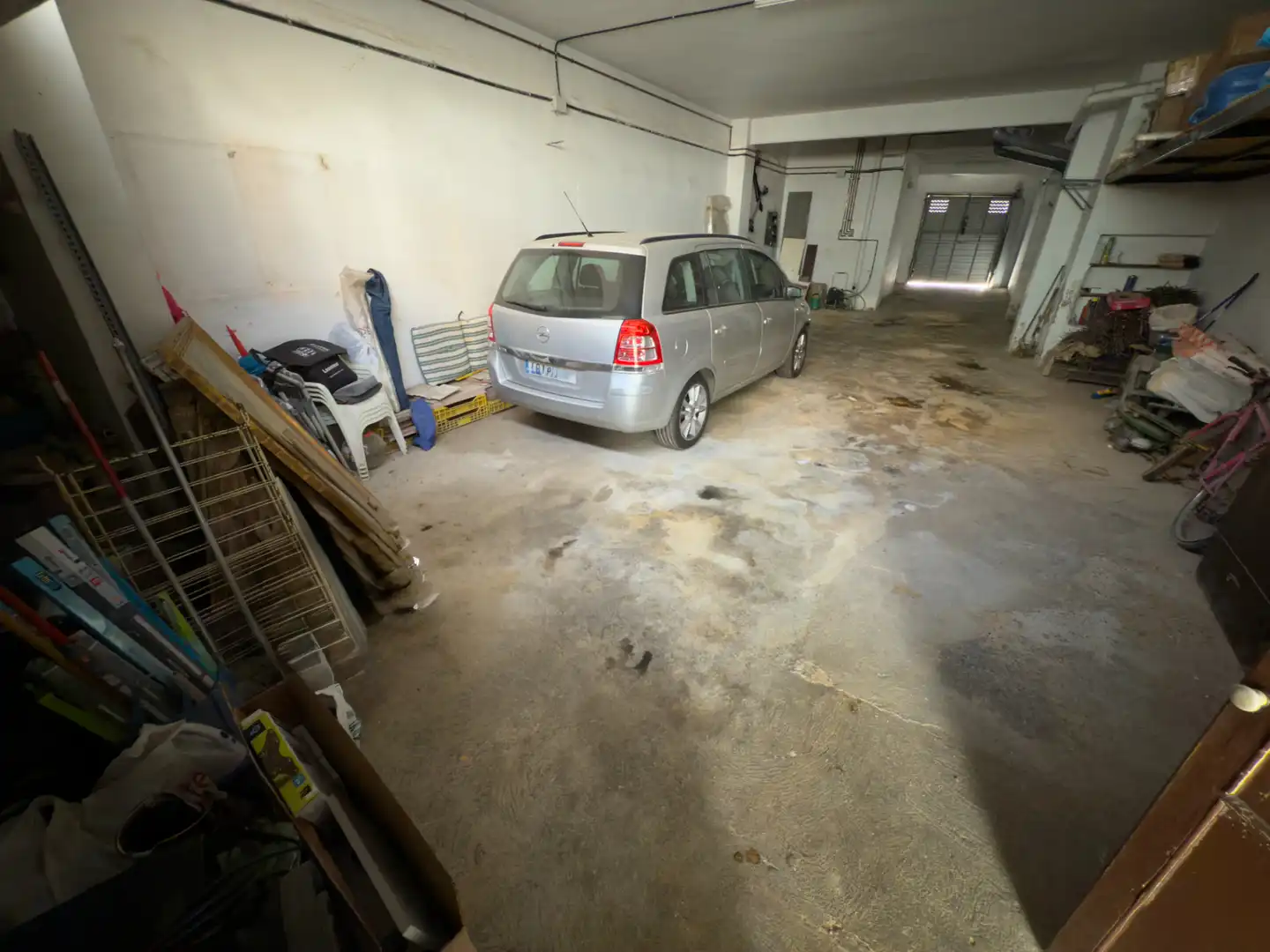 Parkplatz von Erdgeschoss zum Verkauf in Sant Boi de Llobregat mit Klimaanlage, Parkett und Terrasse
