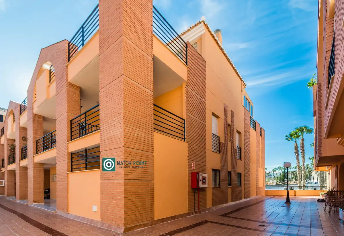 Vista exterior de Piso en venta en Almuñécar