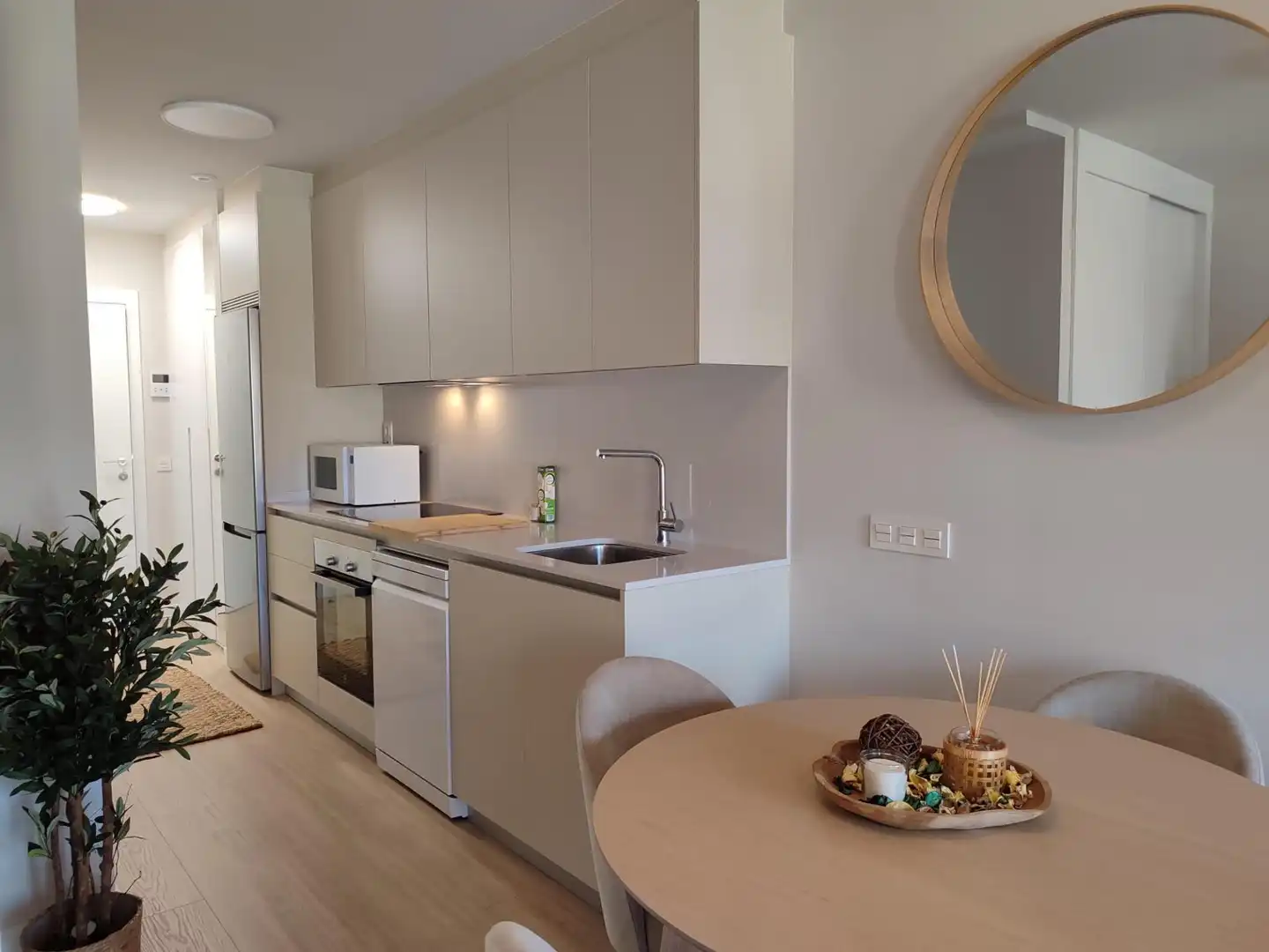 Wohnung zur Miete in Calle Calle General Elorza, Salesas - Foncalada - Campoamor