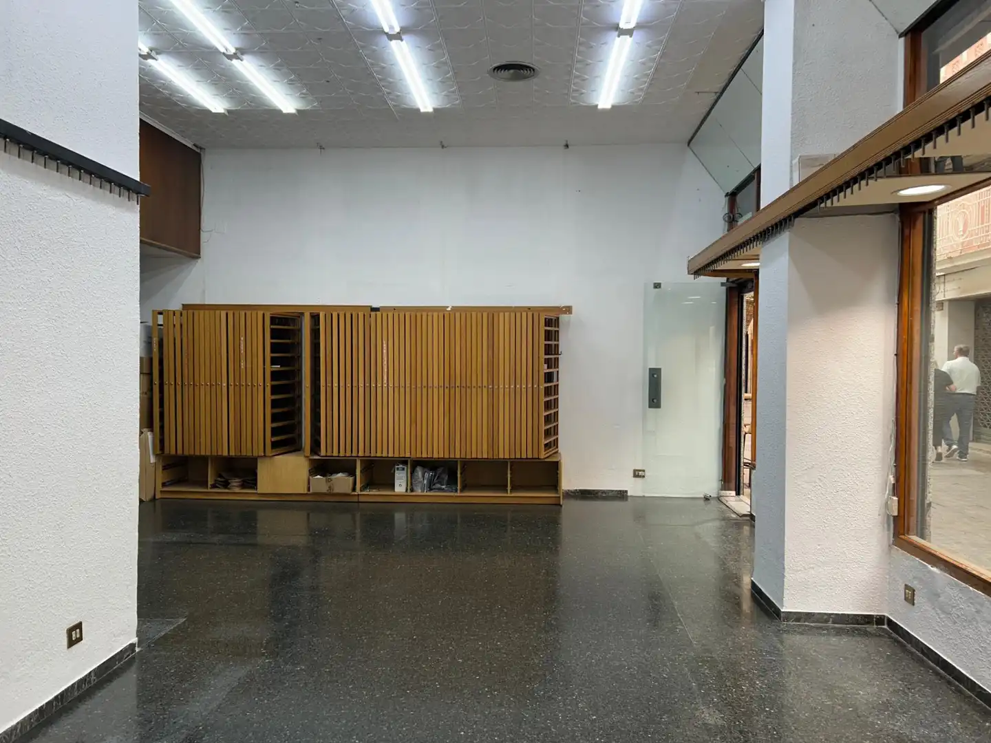 Local comercial de lloguer a Calle Calle O'Donnell, imagen 11
