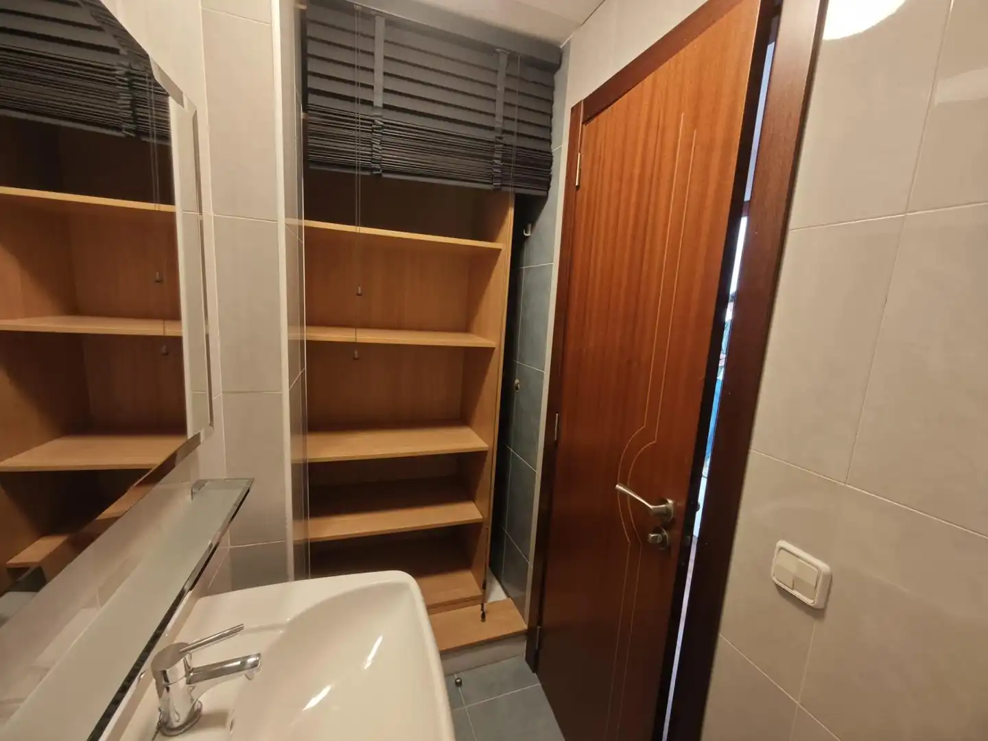 Badezimmer von Wohnung zur Miete in Arteixo mit Terrasse und Abstellraum