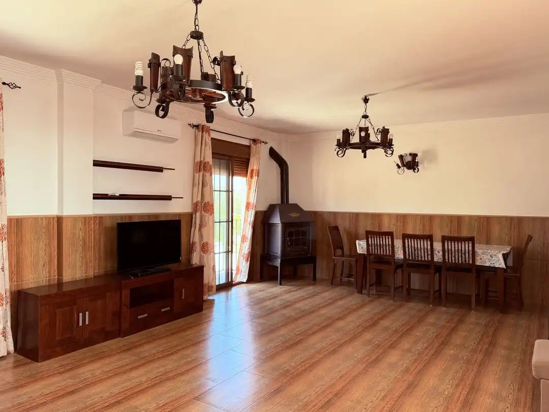 Sala de estar de Casa o chalet de alquiler en Periana con Terraza y Piscina