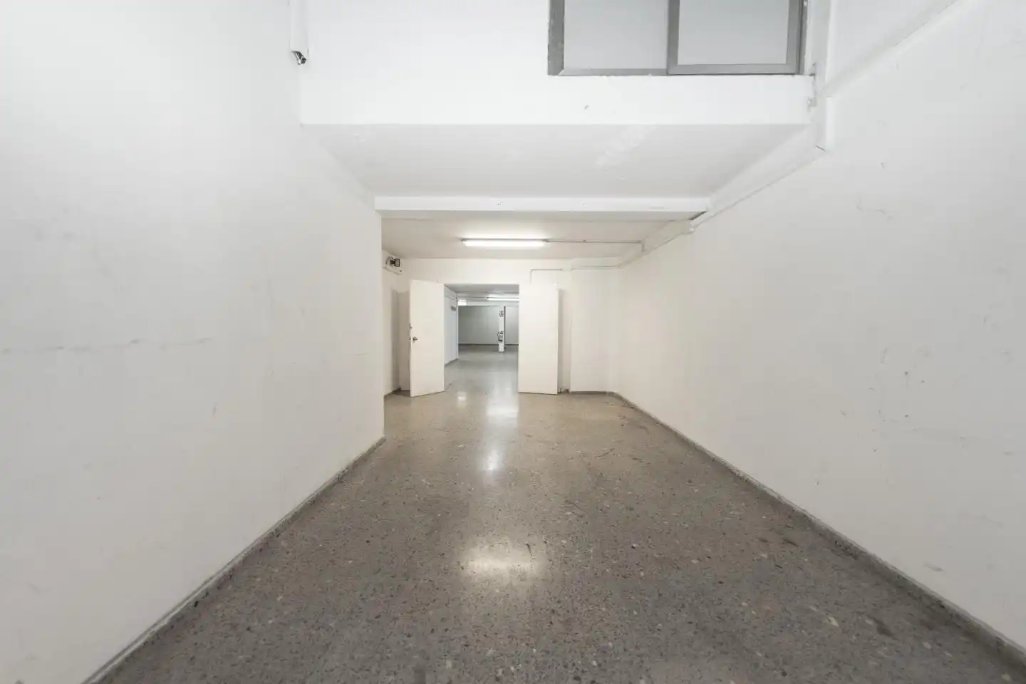 Local comercial en venta en Carrer de Castillejos, imagen 2