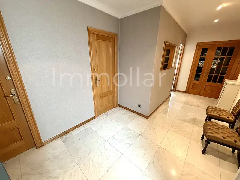 Attic for rent in Barcelona  with Air Conditioner, Heating and Parquet flooring