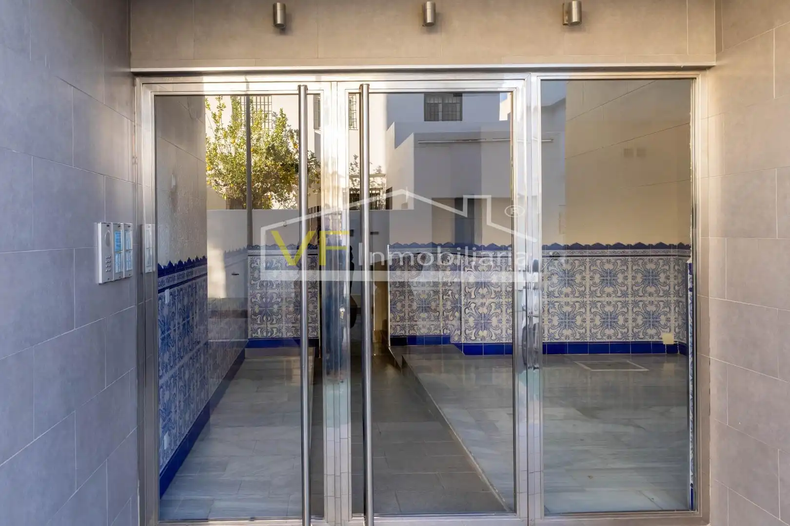 Apartament en venda en Torremolinos amb Jardí privat, Terrassa i Piscina comunitària