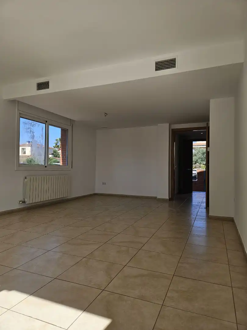 Detached homes for sale in Salou  with Air Conditioner, Heating and Private garden