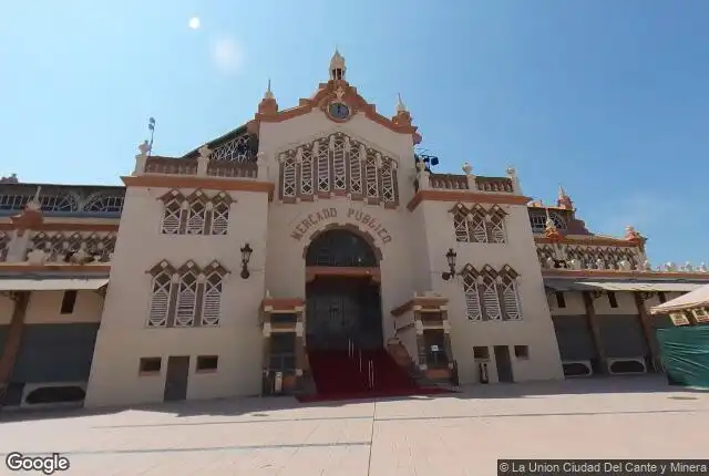 Vista exterior de Piso en venta en La Unión