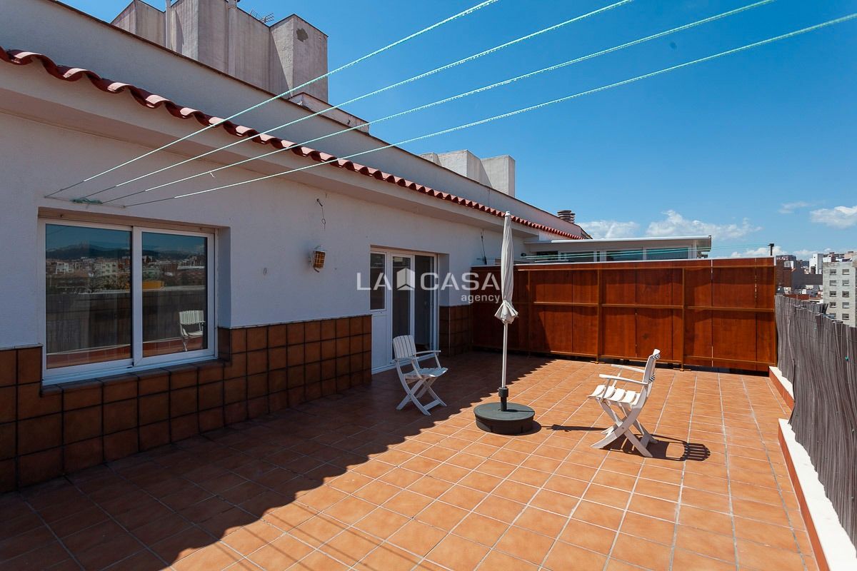 Terrace of Attic for sale in L'Hospitalet de Llobregat  with Terrace