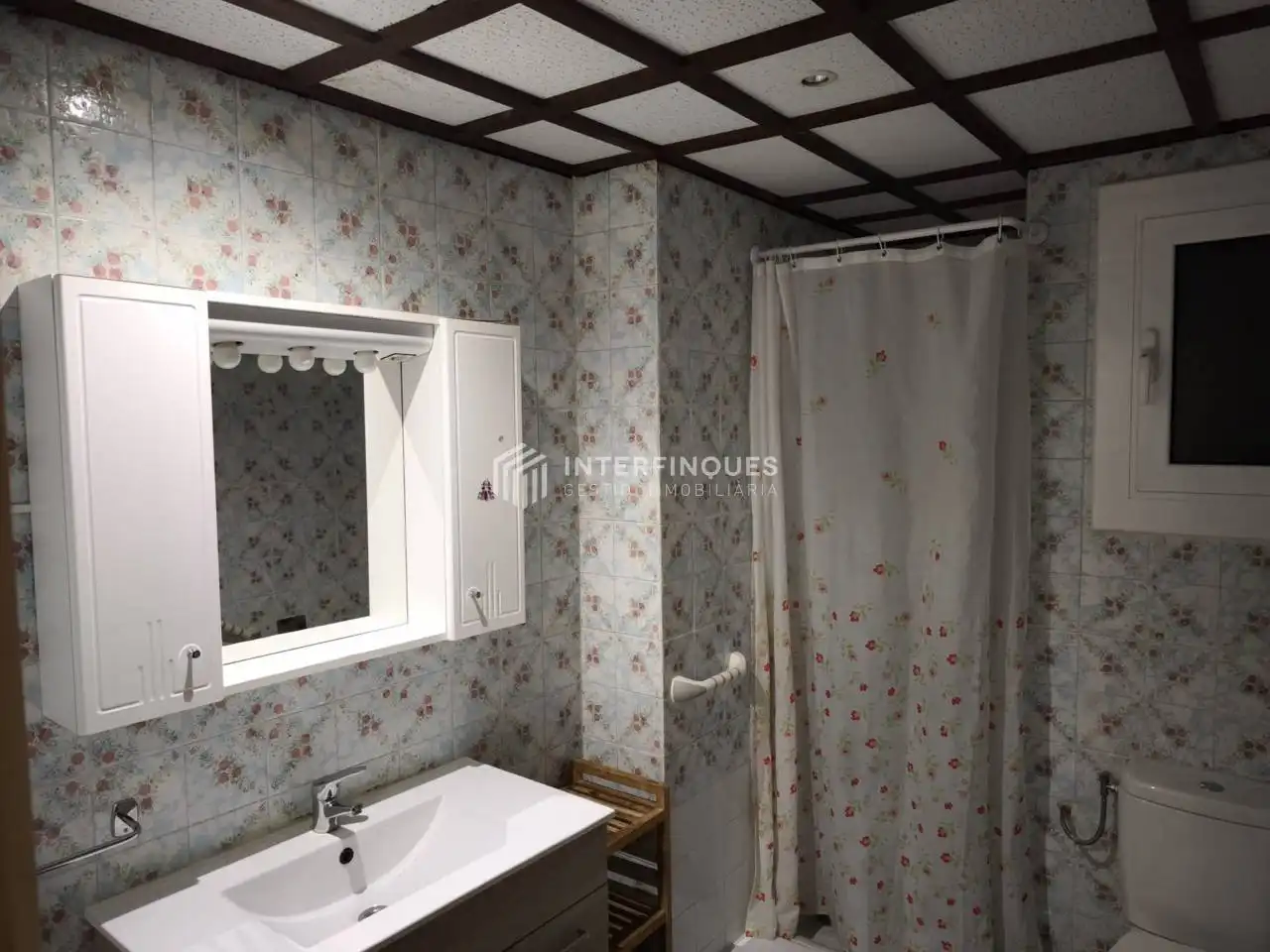 Baño de Piso en venta en Badalona
