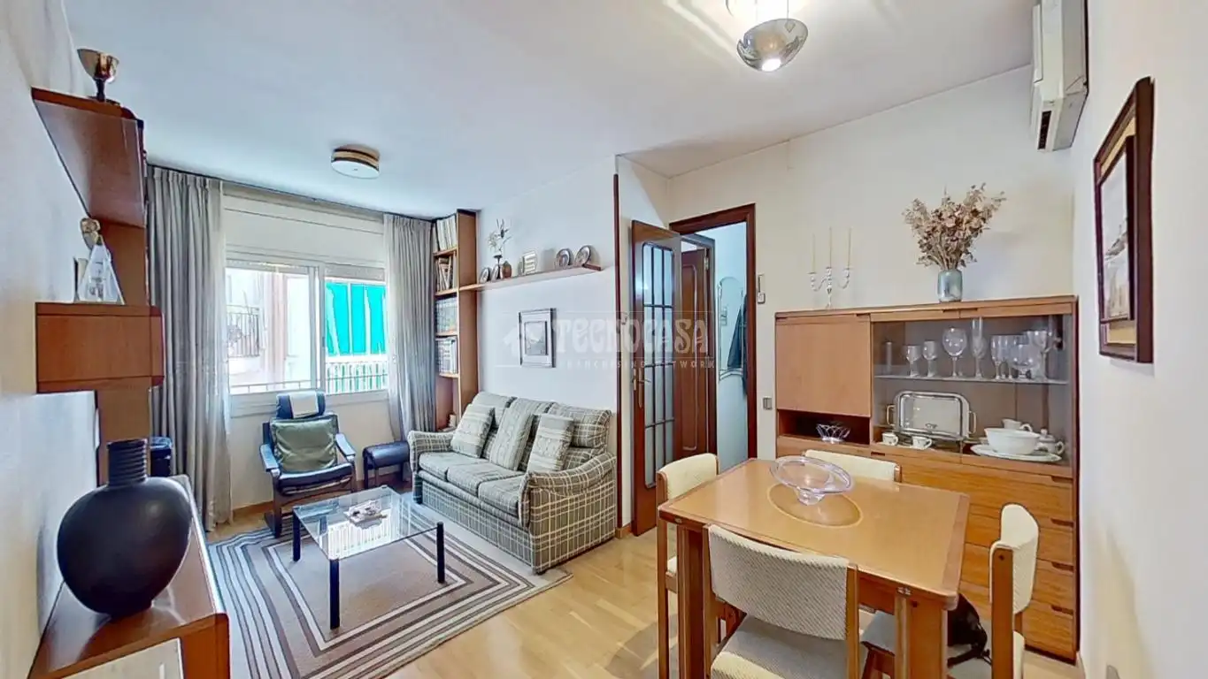 Sala de estar de Piso en venta en Cerdanyola del Vallès con Terraza
