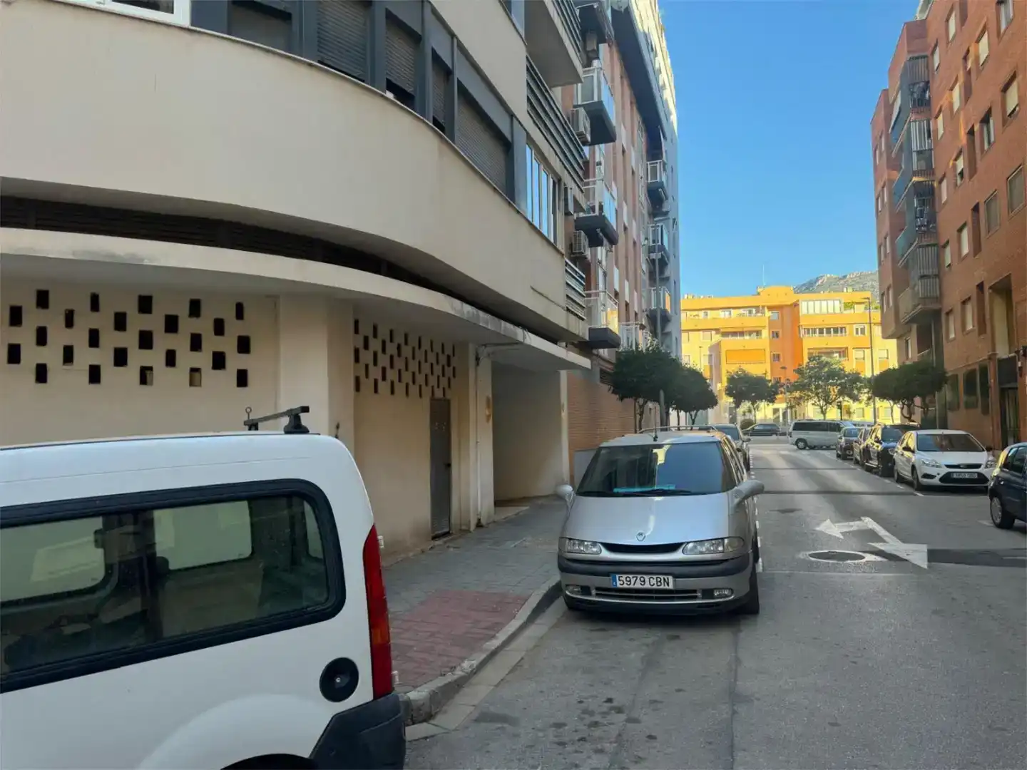 Aparcament de Local en venda en Dénia