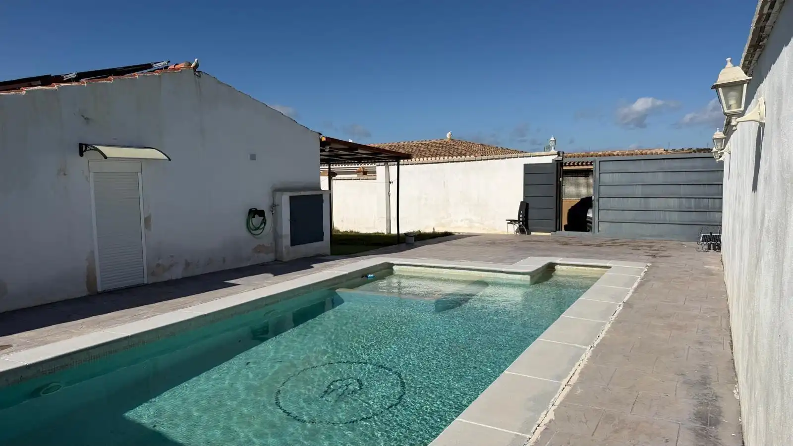 Swimming pool of Houses for sale in Chimeneas  with Air Conditioner, Private garden and Swimming Pool