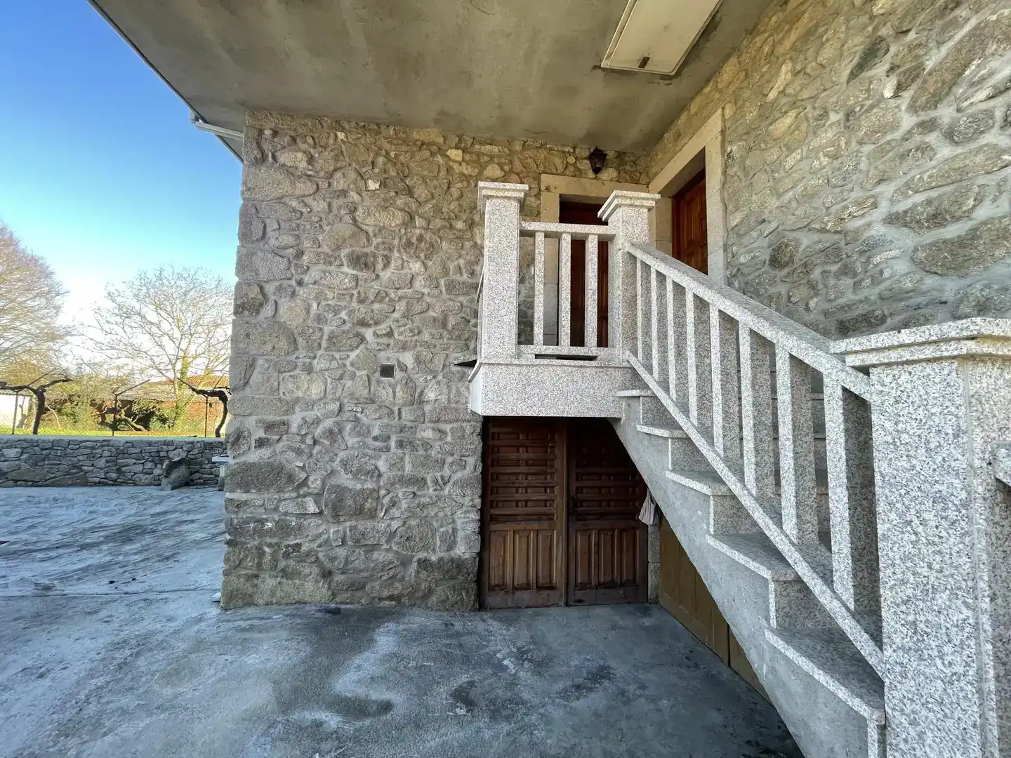 Vista exterior de Casa o xalet en venda en Pantón