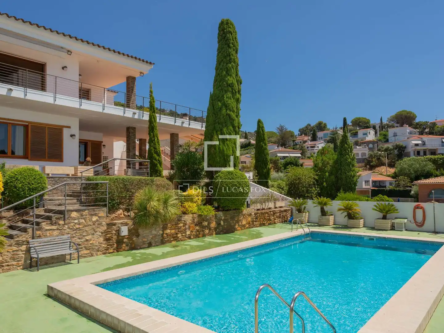 Vista exterior de Casa o xalet en venda en Roses amb Aire condicionat, Calefacció i Jardí privat