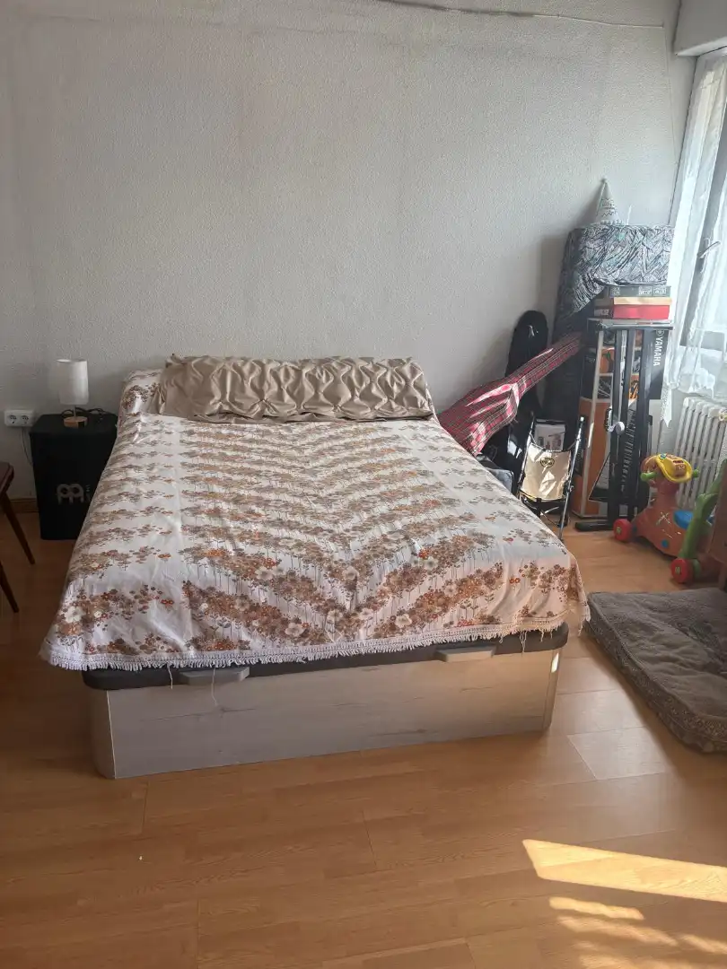 Bedroom of Flat for sale in Madrid  with Air Conditioner, Heating and Terrace