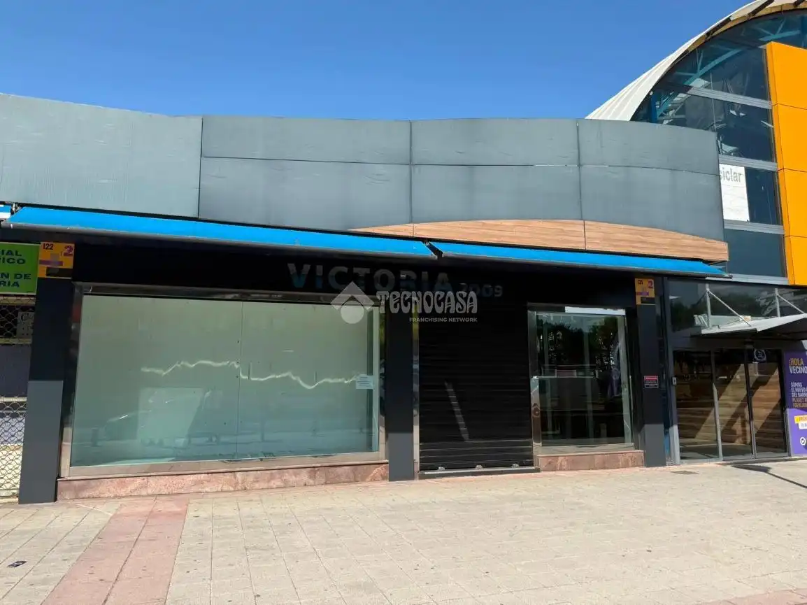 Local commercial à vendre à Fuenlabrada II - El Molino