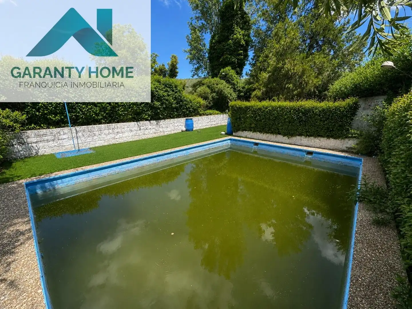 Piscina de Casa o chalet en venta en Martos con Jardín privado, Trastero y Piscina