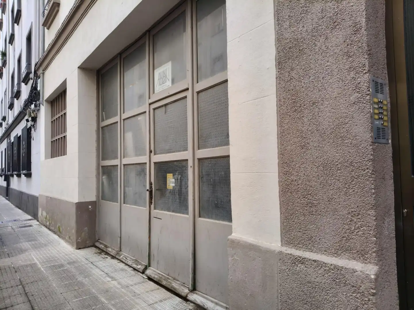 Locale commerciale in vendita a Calle de la Villa de Lanz