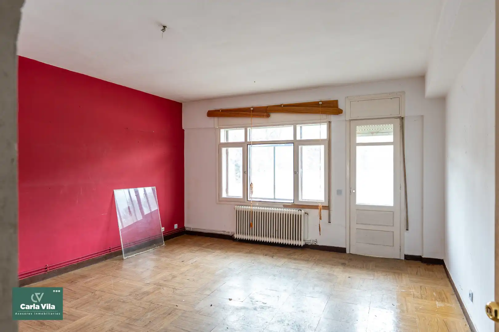 Sala de estar de Casa adosada en venta en Lugo con Jardín privado, Terraza y Trastero
