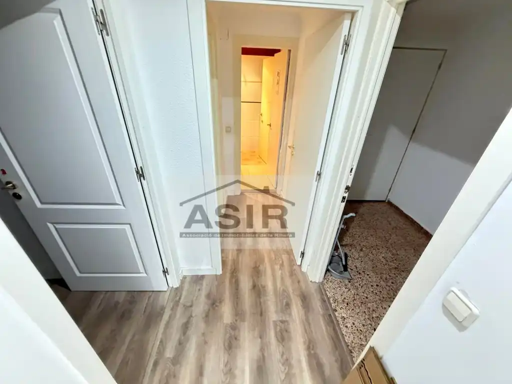 Piso de alquiler en Alquenència - Venècia