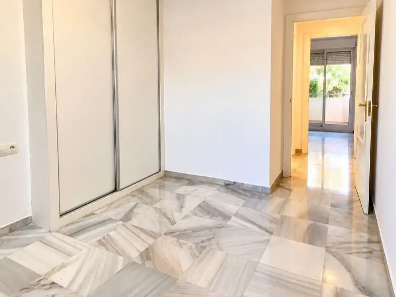 Flat for sale in Benalmádena  with Air Conditioner, Terrace and Swimming Pool