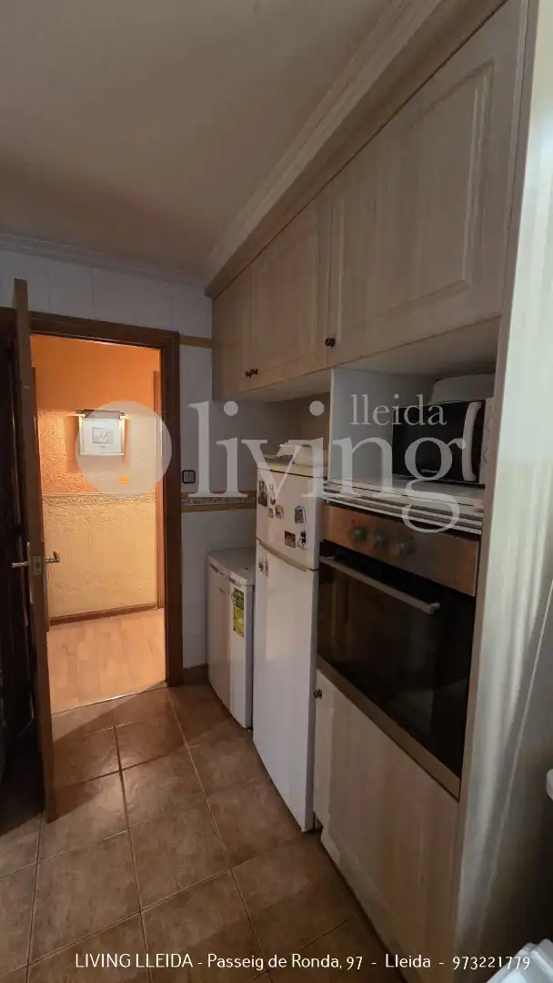 Kitchen of Flat for rent in Lleida  with Air Conditioner, Heating and Parquet flooring