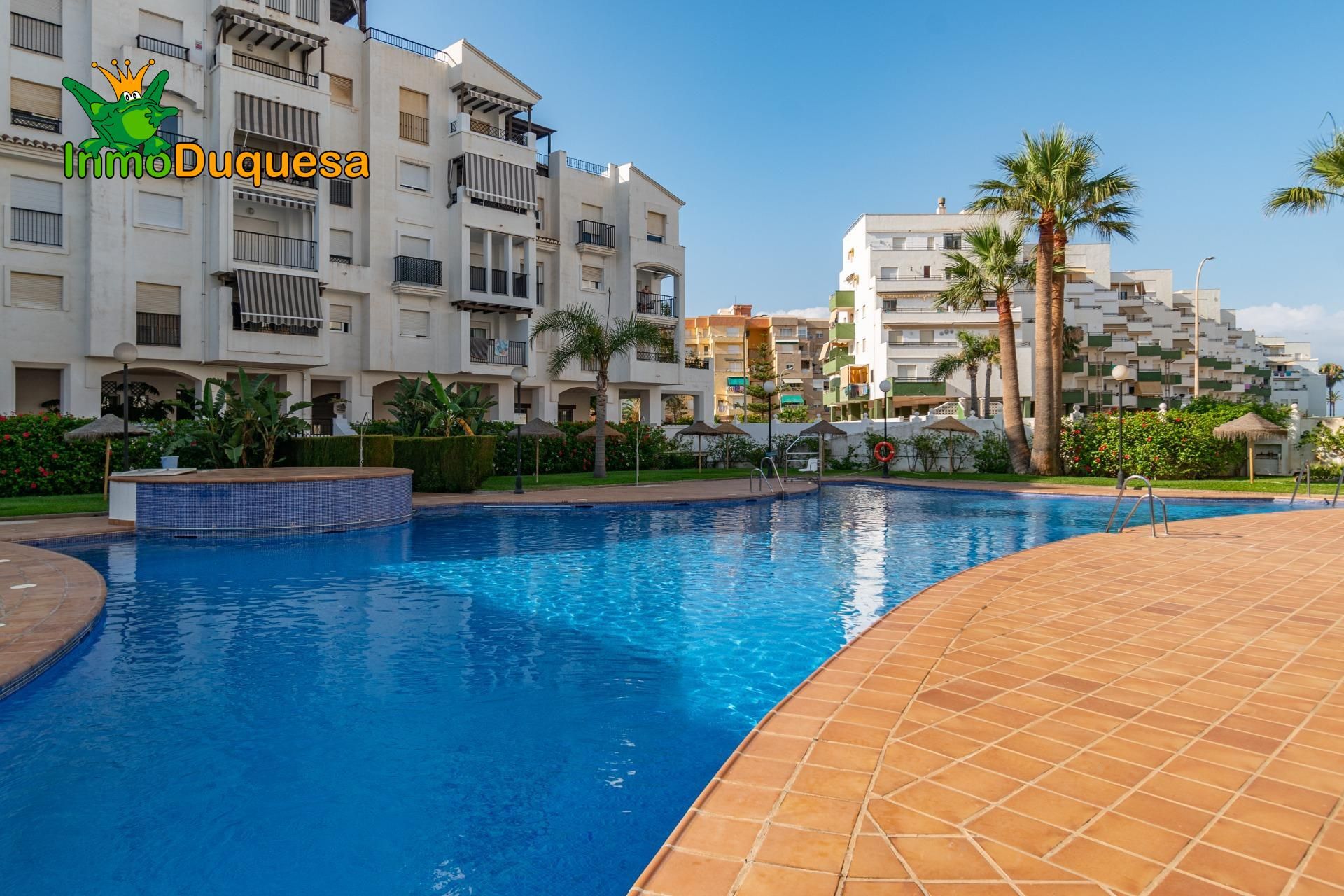 Swimming pool of Flat for sale in Salobreña  with Private garden, Terrace and Balcony