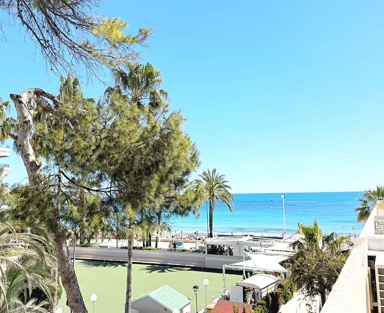 Vista exterior de Casa o xalet en venda en Calpe / Calp amb Terrassa i Moblat
