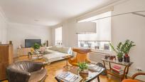 Flat for sale in Jerónimos, imagen 2