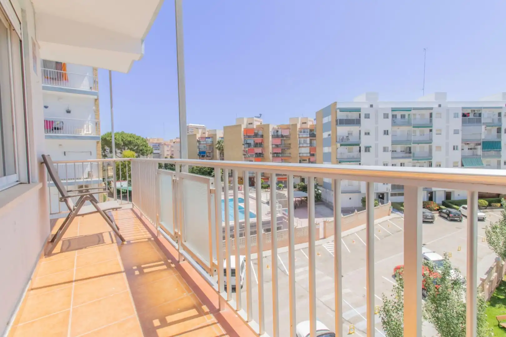 Apartamento con terraza en venta en Platja de la Pobla de Farnals, imagen 5