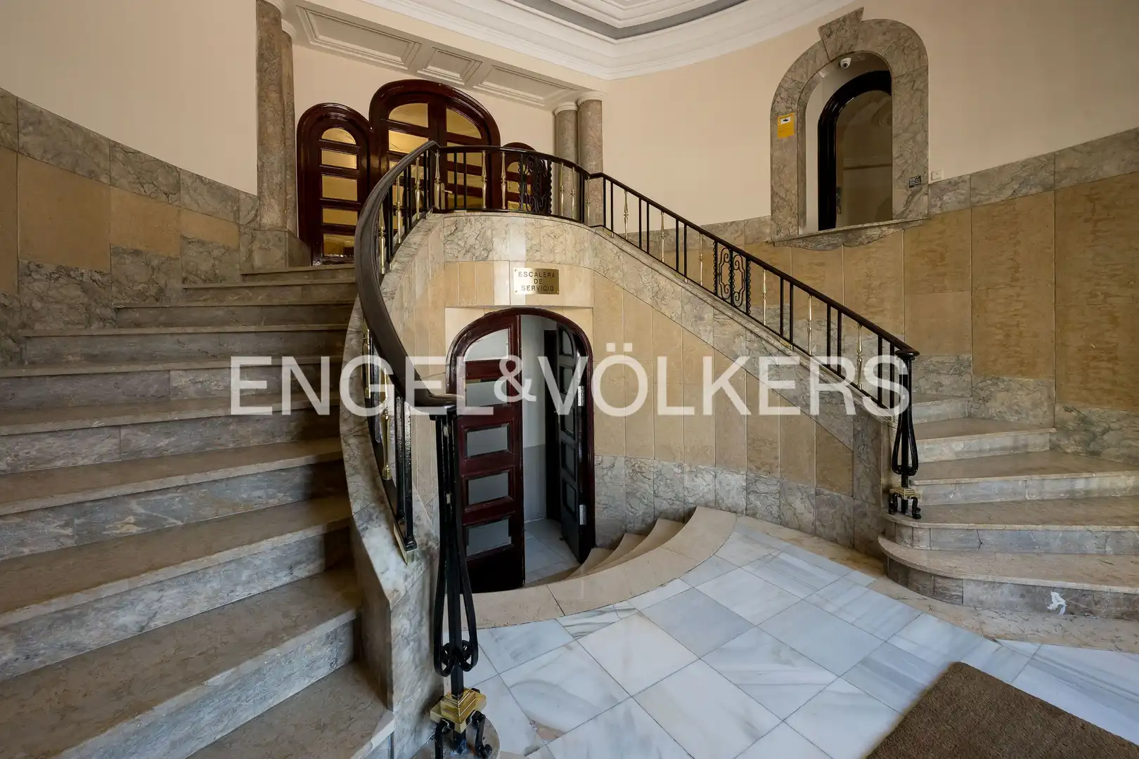 Piso en venta en Madrid con Aire acondicionado, Calefacción y Parquet