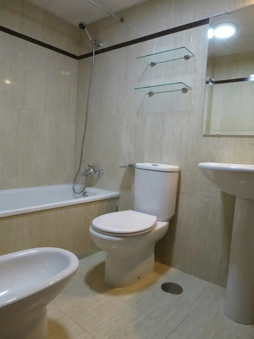 Wohnung zur Miete in Calle Pablo Neruda, 3, Chapín - Campus Universitario - Navinco