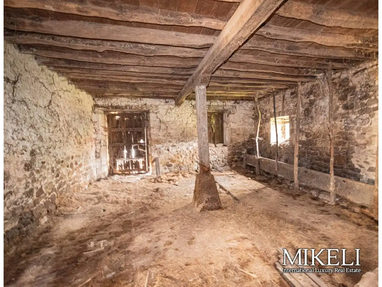 Finca rústica en venta en Saro con Jardín privado y Parquet
