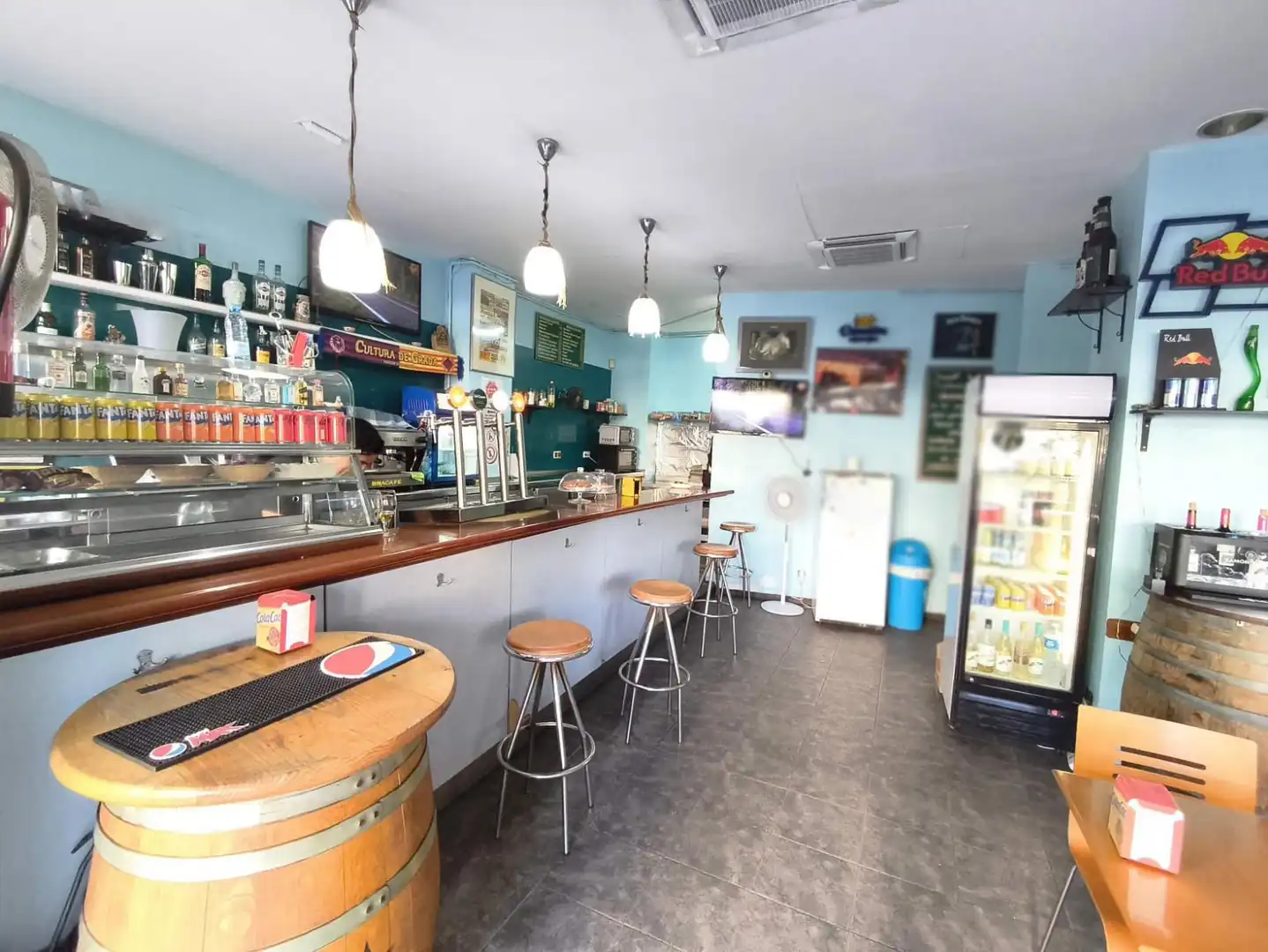 Local comercial en traspàs a Travessera Les Corts