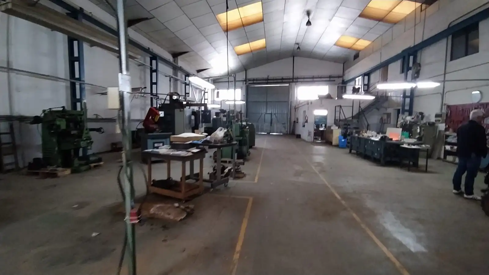 Nave industrial en venta en Alaquàs con Calefacción y Alarma