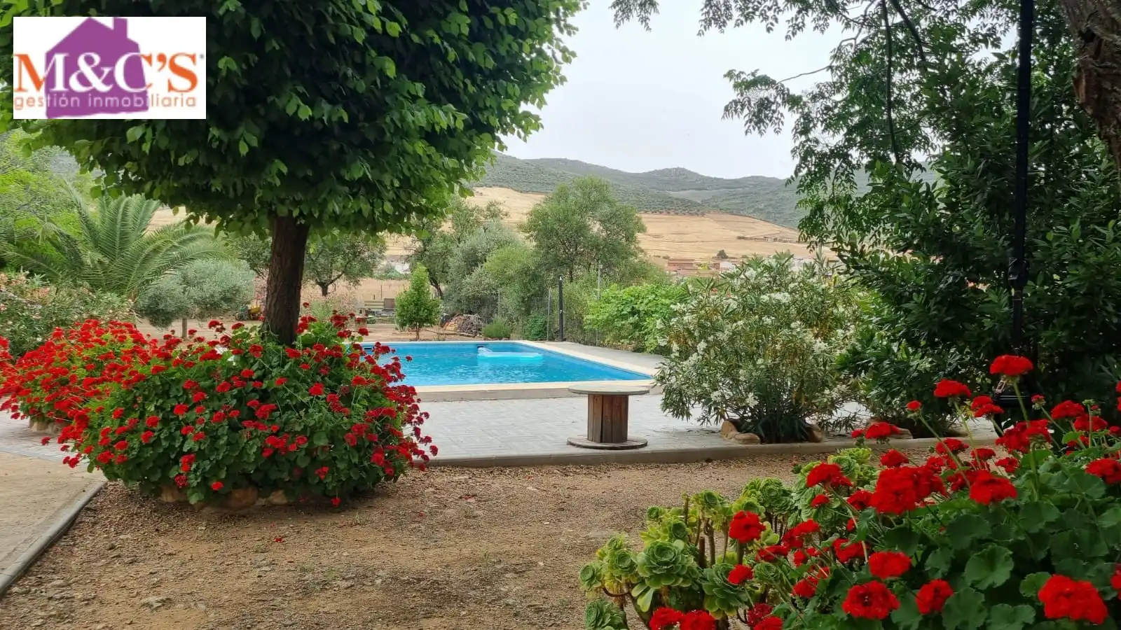 Garden of Houses for sale in Hinojosas de Calatrava  with Air Conditioner, Heating and Private garden