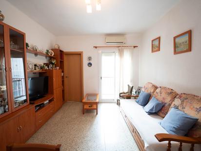 Living room of Flat for sale in L'Hospitalet de Llobregat  with Balcony